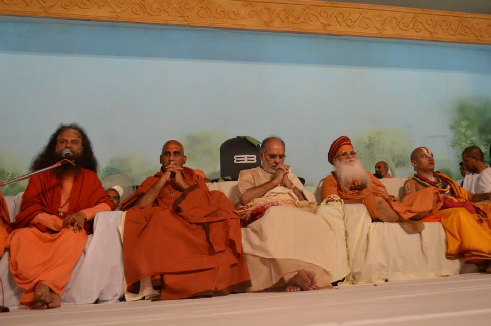 Saints Inspire Masses for Swachh Kumbha Mela (10)